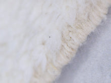 Load image into Gallery viewer, Handmade Moroccan  Rug 5x8 - A67, Rugs, The Wool Rugs, The Wool Rugs, 
