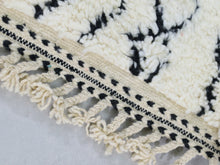 Load image into Gallery viewer, Handmade Moroccan  Rug 5x8 - A66, Rugs, The Wool Rugs, The Wool Rugs, 
