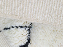 Load image into Gallery viewer, Handmade Moroccan  Rug 5x8 - A66, Rugs, The Wool Rugs, The Wool Rugs, 
