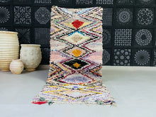 Load image into Gallery viewer, Vintage Moroccan Boucherouite rug measuring 2.5x7.1 ft with vibrant diamond patterns.
