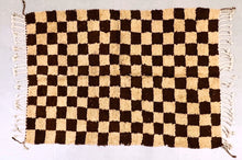 Load image into Gallery viewer, Brown beni ourain checkered rug  5x7 ft - G5196, Checkered rug, The Wool Rugs, The Wool Rugs, 
