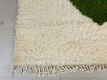 Load image into Gallery viewer, Handmade wool rug, Luxury Beni Mrirt rug