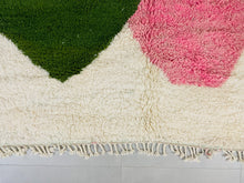 Load image into Gallery viewer, Handmade wool rug, Luxury Beni Mrirt rug
