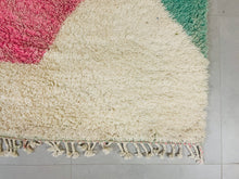 Load image into Gallery viewer, Handmade wool rug, Luxury Beni Mrirt rug