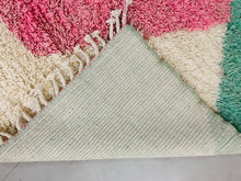 Load image into Gallery viewer, Handmade wool rug, Luxury Beni Mrirt rug
