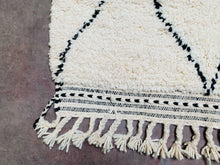 Load image into Gallery viewer, White berber rug 5x8 ft - G2007

