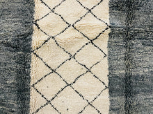 Load image into Gallery viewer, Moroccan rug Hand knotted - Beni ourain rug - Wool berber rug - Custom rug
