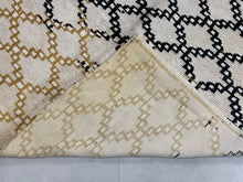 Load image into Gallery viewer, Vintage Moroccan Rug 6x9 - F15, Rugs, The Wool Rugs, The Wool Rugs, 
