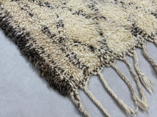 Load image into Gallery viewer, Vintage Moroccan Rug 6x11 - F52, Rugs, The Wool Rugs, The Wool Rugs, 
