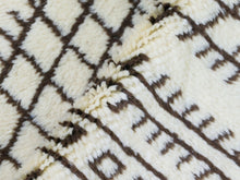 Load image into Gallery viewer, Custom Moroccan Beni Ourain Rug
