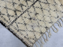 Load image into Gallery viewer, Vintage Moroccan Rug 6x11 - F52, Rugs, The Wool Rugs, The Wool Rugs, 
