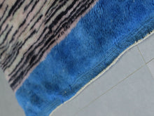 Load image into Gallery viewer, Contemporary Abstract Moroccan Wool Rug - custom rug