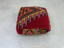 Load image into Gallery viewer, berber floor cushion, beni ourain pouf, moroccan poufs, boho pouf, ottoman pouf, moroccan kilim pouf, floor pouf, kilim pouf, floor cushion, meditation cushion, outdoor pouf, meditation pouf, moroccan pouf
