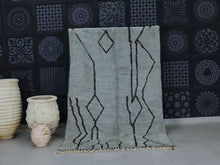 Load image into Gallery viewer, Beni Ourain Rug 5x8 - B44, Rugs, The Wool Rugs, The Wool Rugs, 
