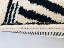 Load image into Gallery viewer, Morocco rug, Custom size rug, Handmade rug, Handmade rug, Custom rug, Moroccan rug, Custom area rug, Custom size rug, custom order, bohemian rug, Moroccan area rug, Beni ourain rug, Moroccan berber rug