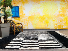 Load image into Gallery viewer, Moroccan rug hand knotted custom rug