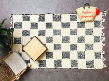 Load image into Gallery viewer, Custom Moroccan rug - custom size and color rug (Copy), Custom rugs, The Wool Rugs, The Wool Rugs, 