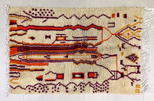 Load image into Gallery viewer, beni ourain rugs,   moroccan rugs,  morocco rugs,  rugs moroccan,  rugs wool,  wool for rugs,  area wool rug,  wool rugs, 
