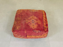 Load image into Gallery viewer, kilim pouf, berber pouf, moroccan pouf, wool pouf, 60x60x20 cm pouf
