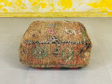 Load image into Gallery viewer, moroccan wool pouf, berber pouf, pouf , 60x60x20 cm pouf, kilim pouf, ottoman pouf
