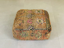 Load image into Gallery viewer, moroccan wool pouf, berber pouf, pouf , 60x60x20 cm pouf, kilim pouf, ottoman pouf

