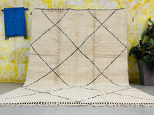 Load image into Gallery viewer, Authentic Berber Rug - beni ourain custom rug
