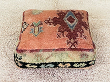 Load image into Gallery viewer, Moroccan floor cushion - AA59
