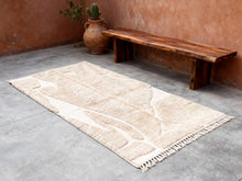 Load image into Gallery viewer, Off-White Moroccan Beni Ourain rug, Handwoven Cream Wool Berber carpet, Modern Abstract Plush Area