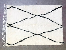 Load image into Gallery viewer, moroccan wool rug, wool rug, berber rug, beni ourain rug
