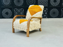 Load image into Gallery viewer, Moroccan Wool Lounge Chair with Walnut Frame, chair, The Wool Rugs, The Wool Rugs, 