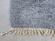 Load image into Gallery viewer, Moroccan rug, custom design rugs, All wool berber rug, plain ivory rug, Berber rug, beige rug, Custom size rug, custom boujad rug, custom handmade rug, handmade rug, Moroccan rug,