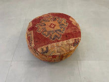 Load image into Gallery viewer, Round moroccan pouf cover - T8, Floor Cushions, The Wool Rugs, The Wool Rugs, 
