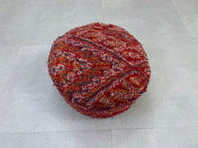 Load image into Gallery viewer, Round moroccan pouf cover - T66
