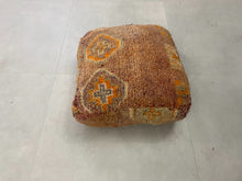 Load image into Gallery viewer, Moroccan floor pillow cover - U13
