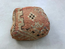 Load image into Gallery viewer, Moroccan floor pillow cover - U33
