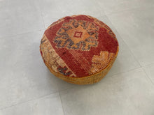 Load image into Gallery viewer, Round moroccan pouf cover - T8, Floor Cushions, The Wool Rugs, The Wool Rugs, 
