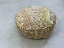 Load image into Gallery viewer, Round moroccan pouf cover - S8
