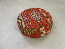 Load image into Gallery viewer, Round moroccan pouf cover - S10, Floor Cushions, The Wool Rugs, The Wool Rugs, 
