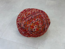 Load image into Gallery viewer, Round moroccan pouf cover - T66
