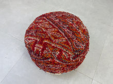 Load image into Gallery viewer, Round moroccan pouf cover - T66
