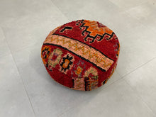 Load image into Gallery viewer, Round moroccan pouf cover - T7, Floor Cushions, The Wool Rugs, The Wool Rugs, 
