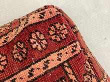 Load image into Gallery viewer, Moroccan floor pillow cover - V39, Floor Cushions, The Wool Rugs, The Wool Rugs, 
