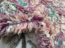 Load image into Gallery viewer, Handmade rug, Berber rug, Berber carpet, washable rug, the Wool rugs, vintage berber rug, Vintage rug, Authentic Moroccan Rug, Handmade Moroccan Rug, Moroccan rug, rug rugs