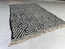 Load image into Gallery viewer, Beni ourain rug 6x10 - L15 NP (Copy), Rugs, The Wool Rugs, The Wool Rugs, 
