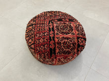 Load image into Gallery viewer, Round moroccan pouf cover - S33, Floor Cushions, The Wool Rugs, The Wool Rugs, 
