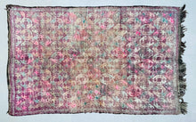 Load image into Gallery viewer, Handmade rug, Berber rug, Berber carpet, washable rug, the Wool rugs, vintage berber rug, Vintage rug, Authentic Moroccan Rug, Handmade Moroccan Rug, Moroccan rug, rug rugs