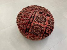 Load image into Gallery viewer, Round moroccan pouf cover - S33, Floor Cushions, The Wool Rugs, The Wool Rugs, 
