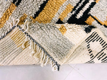 Load image into Gallery viewer, beni ourain rug morocco, 
beni ourain rug 3x6, 
beni ourain rugs,  
moroccan rugs, 
morocco rugs, 
rugs moroccan, 
rugs wool, 
wool for rugs, 
area wool rug, 
wool rugs, 
berber carpet, 
berber rugs, 
