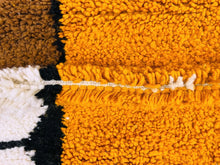 Load image into Gallery viewer, moroccan rug, 
beni ourain rug,
beni rugs, 
rug rugs, 
washable rug, 
the wool rug, 
custom rug, 
boho decor, 
home decor, 
free shipping, 