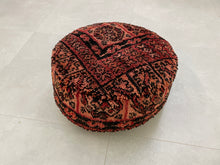 Load image into Gallery viewer, Round moroccan pouf cover - S33, Floor Cushions, The Wool Rugs, The Wool Rugs, 
